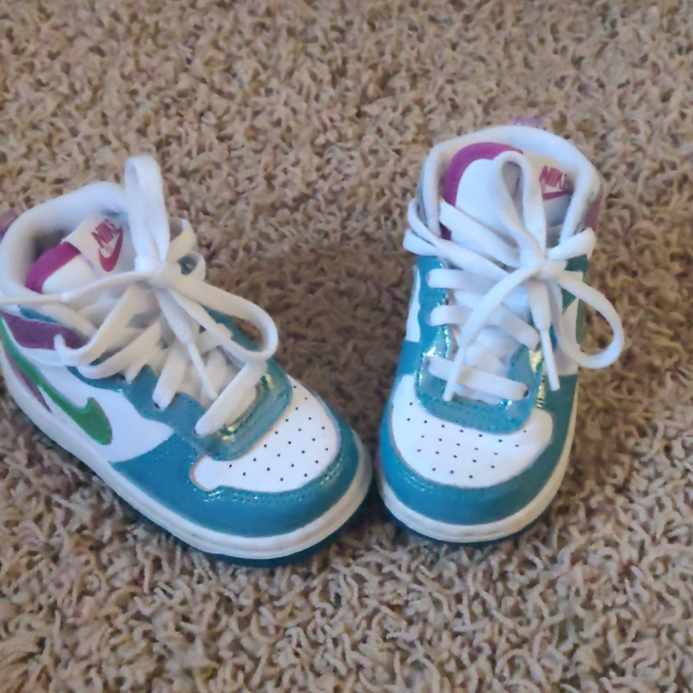 Super Cute Little girls Tennis Shoes